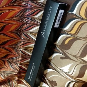 $8 Glo Skin Beauty Suede Matte Lip Crayon - Port Lip Color